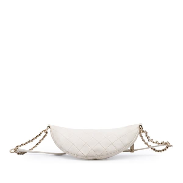 Pre-owned Chanel CC Quilted Lambskin Studded Logo Belt Bag White