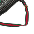 Miniatyrbillede 10 af 10: Pre-owned Gucci Grained Calfskin Logo Belt Bag Black