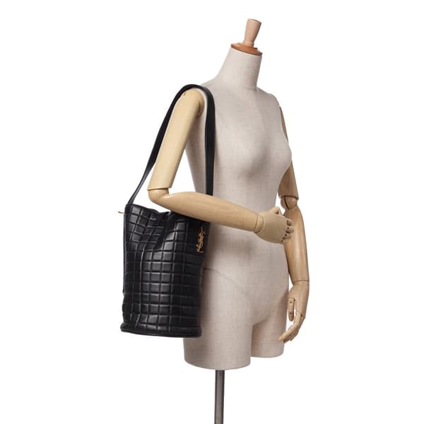 Pre-owned Saint Laurent Medium Lambskin Cecile Bucket Bag Black