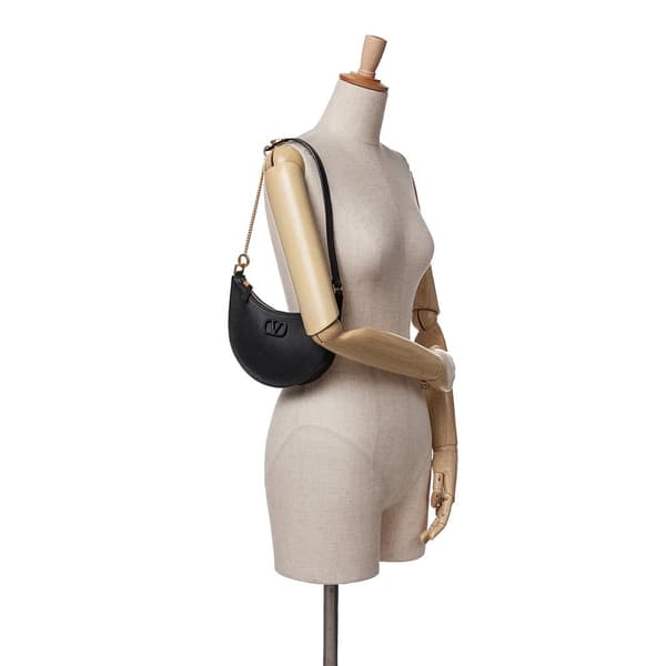 Pre-owned Valentino Mini Grainy Calfskin VLogo Hobo Black