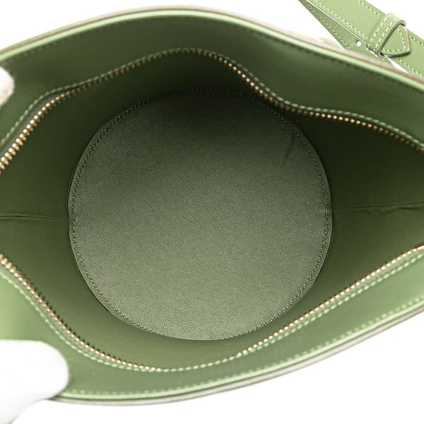 Pre-owned Celine Leather Crecy Bucket Bag Green