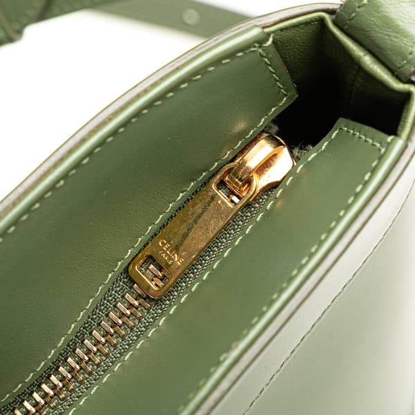 Pre-owned Celine Leather Crecy Bucket Bag Green