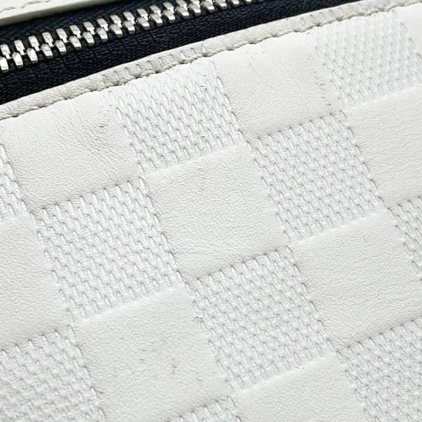 Pre-owned Louis Vuitton Damier Infini Campus Bumbag White