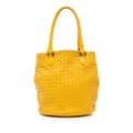 Pikkukuva 1 / 6: Pre-owned Bottega Veneta Nappa Intrecciato Bucket Bag Yellow