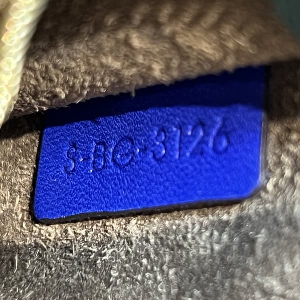 Pre-owned Celine Medium Leather Seau Sangle Bucket Bag Blue