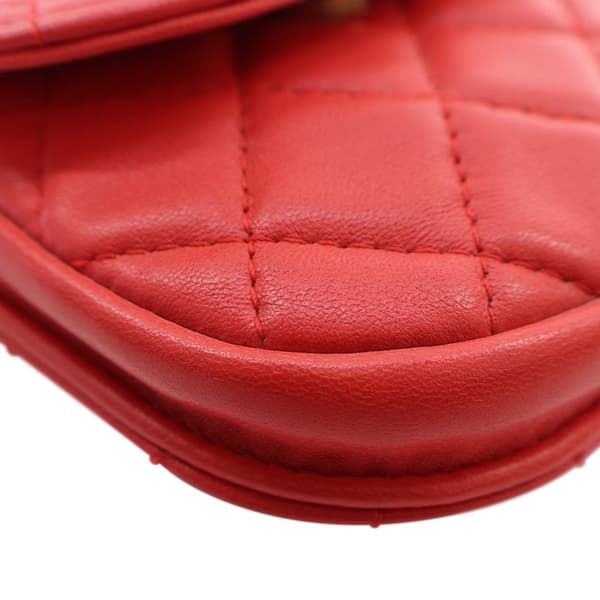 Pre-owned Chanel Quilted Lambskin Pearl Crush Waist Bag Red