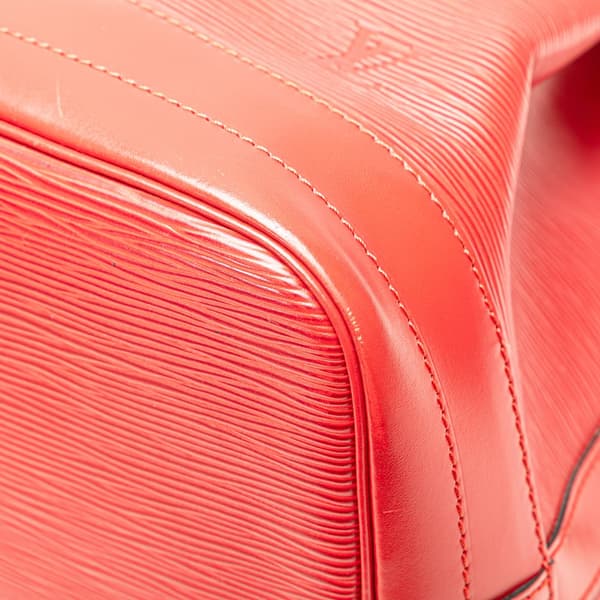 Pre-owned Louis Vuitton Epi Noe GM Red