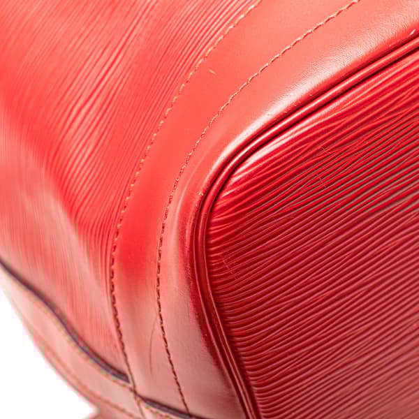 Pre-owned Louis Vuitton Epi Noe GM Red