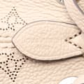 Miniatyrbilde 4 av 7: Pre-owned Louis Vuitton Monogram Mahina Bella Gray