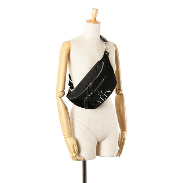 Pre-owned Valentino Nylon VLTN Belt Bag Black