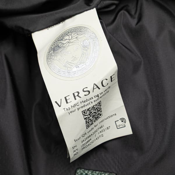 Pre-owned Versace Grained Calfskin Vanitas Medea Belt Bag Green