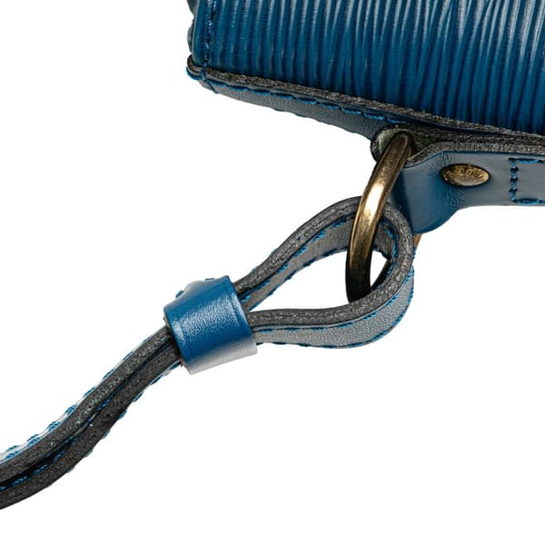 Pre-owned Louis Vuitton Epi Noe GM Blue