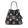 Miniatyrbilde 1 av 10: Pre-owned Louis Vuitton Monogram Giant Bicolor Empreinte Neonoe MM Black