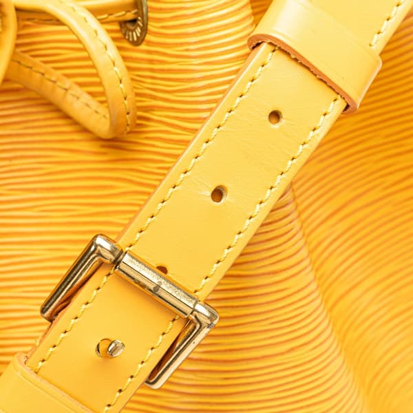Pre-owned Louis Vuitton Epi Noe GM Yellow