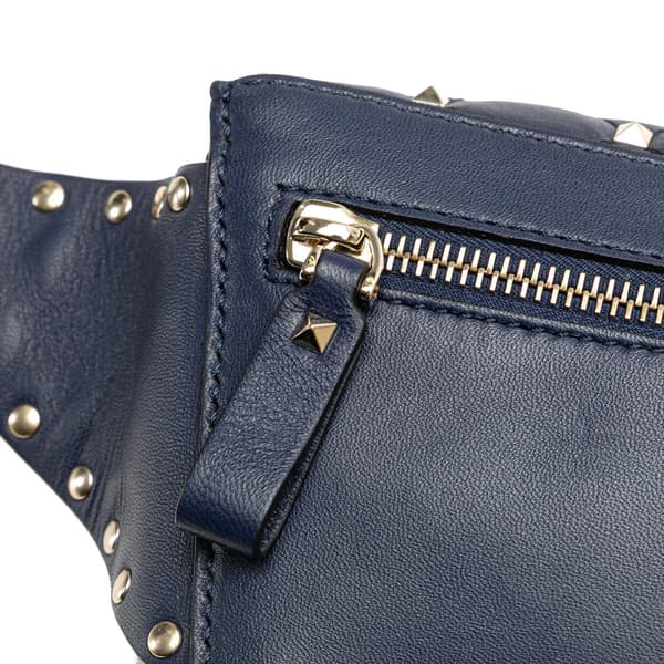 Pre-owned Valentino Quilted Lambskin VLTN Rockstud Spike Belt Bag Blue