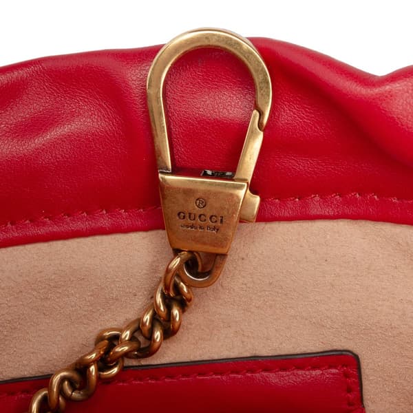 Pre-owned Gucci Small GG Marmont Matelasse Leather Bucket Bag Red
