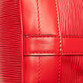 Miniatyrbilde 5 av 10: Pre-owned Louis Vuitton Epi Noe GM Red