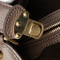 Miniatyrbild 8 av 10: Pre-owned Louis Vuitton Monogram Mahina L Hobo Brown