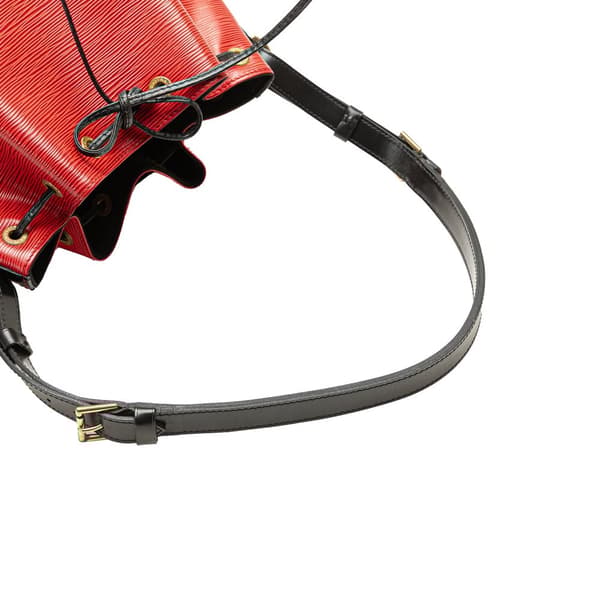 Pre-owned Louis Vuitton Epi Petit Bicolor Noe Red