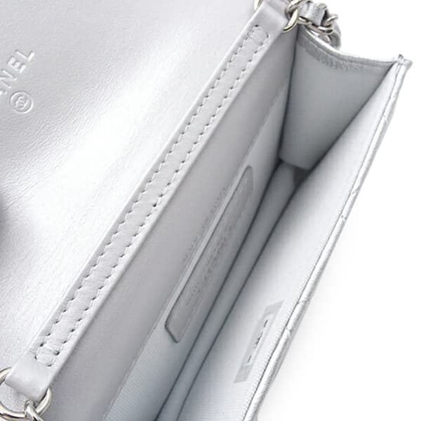Pre-owned Chanel Metallic Lambskin Crystal Star Chain Belt Bag Silver