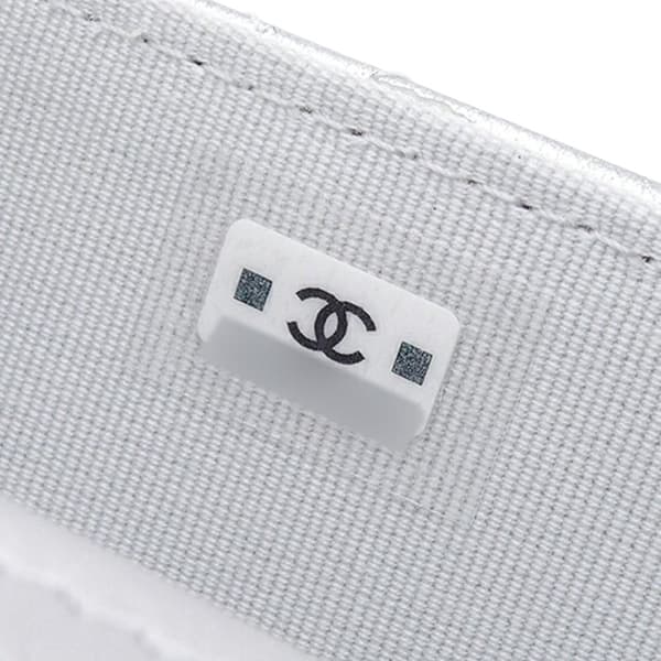 Pre-owned Chanel Metallic Lambskin Crystal Star Chain Belt Bag Silver
