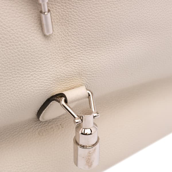 Pre-owned Gucci Calfskin Soft Jackie Hobo White