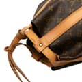 Miniatyrbild 10 av 10: Pre-owned Louis Vuitton Monogram Randonnee PM Brown