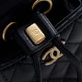 Miniatyrbillede 9 af 10: Pre-owned Chanel Mini Quilted Calfskin Drawstring Bucket Bag Black