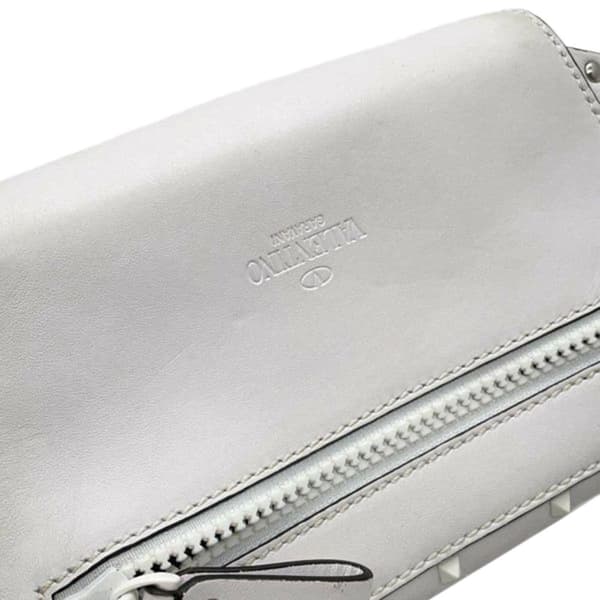 Pre-owned Valentino Nappa Rockstud Spike Belt Bag White