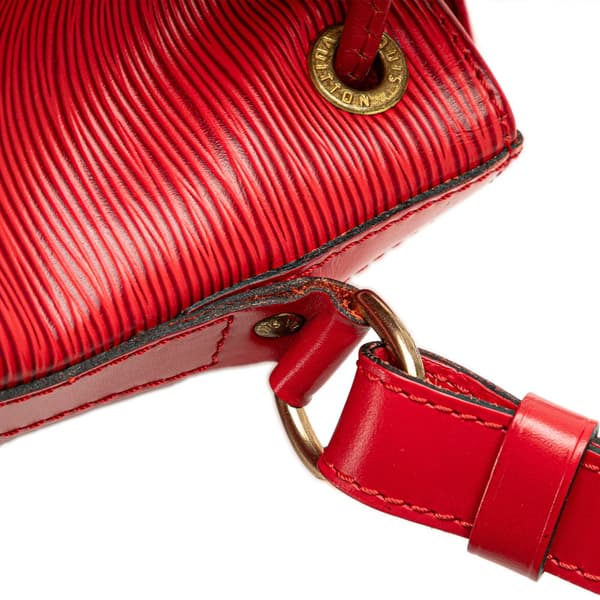 Pre-owned Louis Vuitton Epi Petit Noe Red