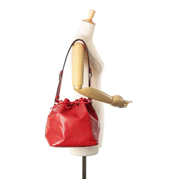 Pre-owned Louis Vuitton Epi Petit Noe Red