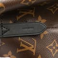 Miniatyrbillede 7 af 10: Pre-owned Louis Vuitton Monogram Neonoe MM Brown