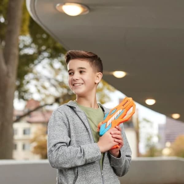 NERF Super Soaker DinoSquad Raptor-Surge Water Gun - Vattenspel utomhus för barn från 6 år och uppåt