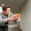 Miniatyrbild 2 av 6: NERF Super Soaker DinoSquad Raptor-Surge Water Gun - Vattenspel utomhus för barn från 6 år och uppåt