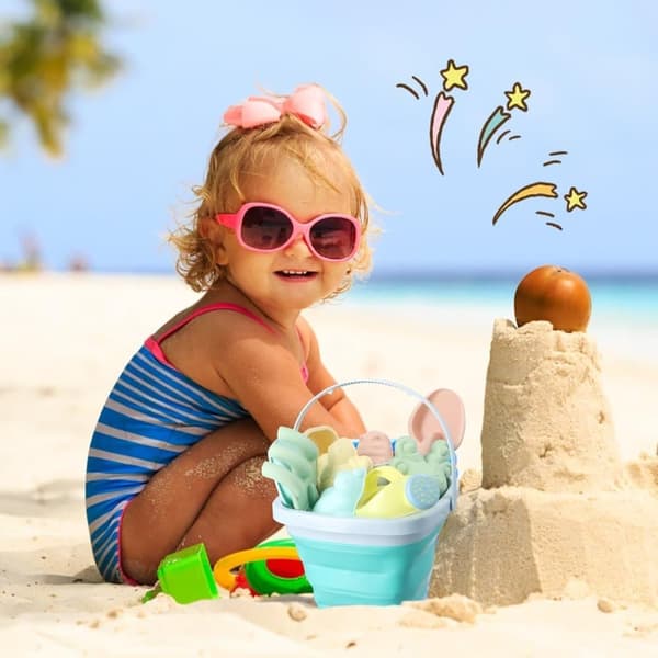 Bomclap Beach Set, 18-osainen hiekkalaatikkosetti taitettavalla ämpärillä ja rantaleluilla lapsille (1-5 vuotta)