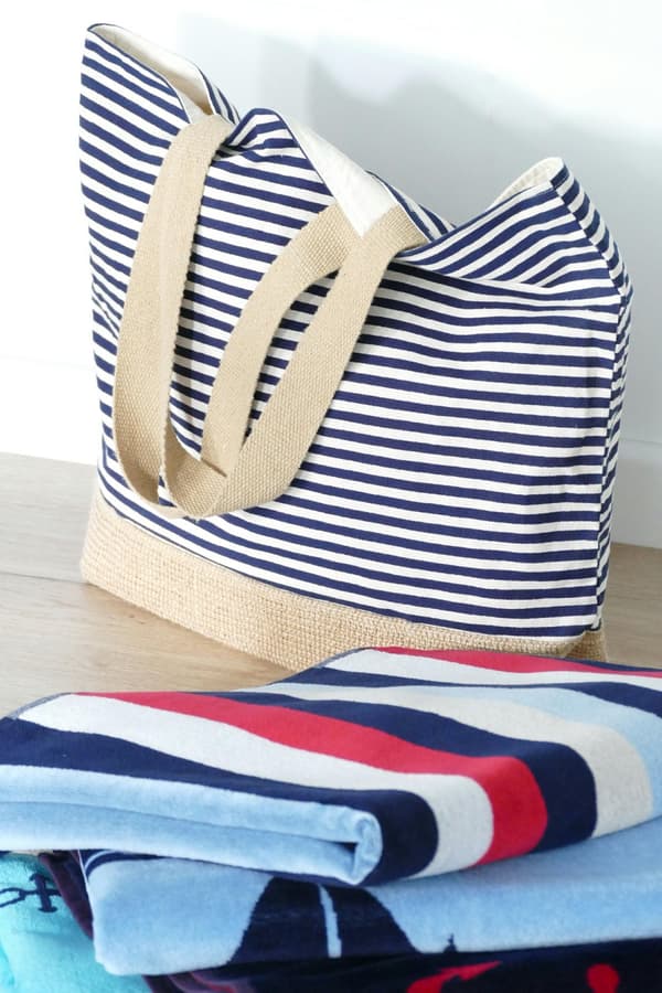 Strandhandduk 80x180 flerfärgad 12 frotté 430g/m2 100% bomull Cawoe