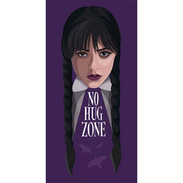 Badhandduk Wednesday No Hug Zone 70X140cm 100% bomull