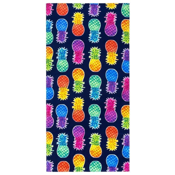 Bomclap rantapyyhe 70x140 cm - värikäs ananas - kuvio tummansinisellä taustalla nopeasti kuivuva rantapyyhe matkapyyhe