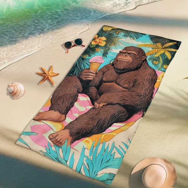 Bomclap Strandhåndklæde 70x140cm - Orang-Utan mit Eiskrem am Strand - Strandhåndklæde Rejsehåndklæde