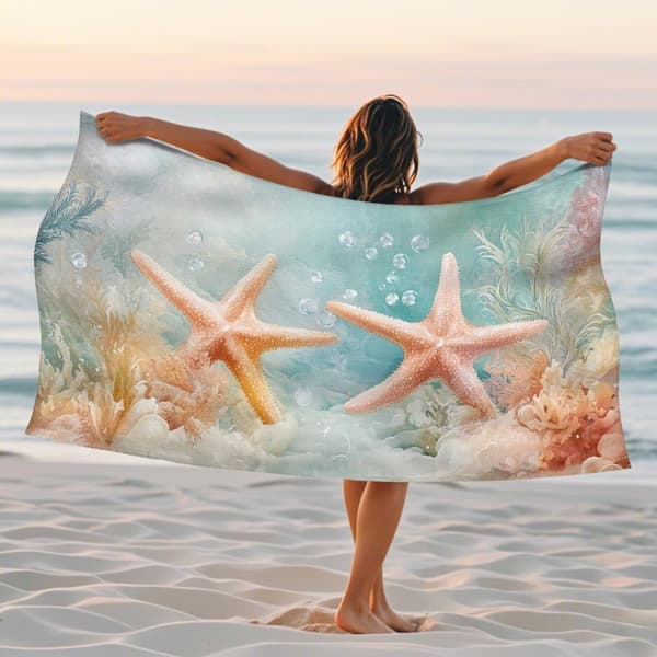 Bomclap Rantapyyhe 70x140cm - Seesterne und Meerespflanzen - Motif - Kylpypyyhe Matkapyyhe