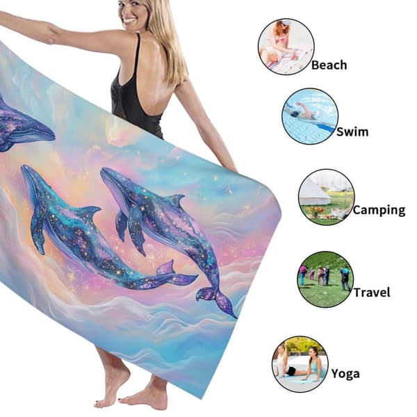 Bomclap Rantapyyhe 70x140cm - Wale in kosmischem Motif - Kylpypyyhe Matkapyyhe