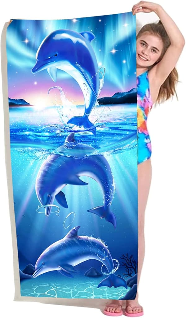 Bomclap Dolphin rantapyyhe – 80x160 cm, Abstrakti eläindesign, mikrokuitu, hiekaton, hauska lahja lapsille