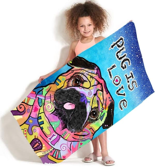 Bomclap Mopsi Kylpypyyhe – 80x160 cm, Fun Dog Design, Mikrokuitu, Hiekaton, Lahja koiran ystäville
