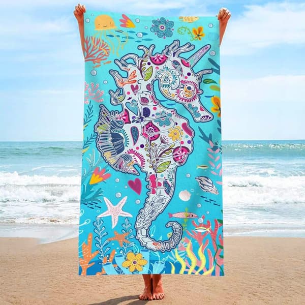 Bomclap Seahorse -kylpypyyhe – 80x160 cm, sininen design, mikrokuitu, hiekaton, ainutlaatuinen lahja naisille