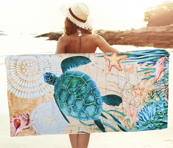 Bomclap Sea Turtle rantapyyhe – 80x160 cm, ylisuuri, mikrokuitu, hiekaton, lahja kaiken ikäisille