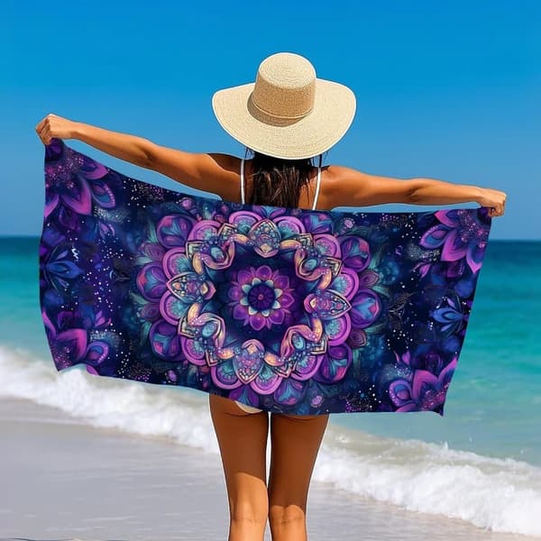 Bomclap Purpur Mandala Rantapyyhe - Hiekattomat kylpypyyhkeet 80x160 cm