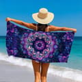 Miniatyrbillede 1 af 6: Bomclap Purpur Mandala Strandhåndklæde - Sandløse Badehåndklæder 80x160 cm