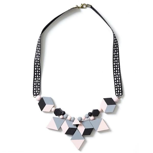 Perle trä Lucy hexagon 20x4,7mm 15 stycken
