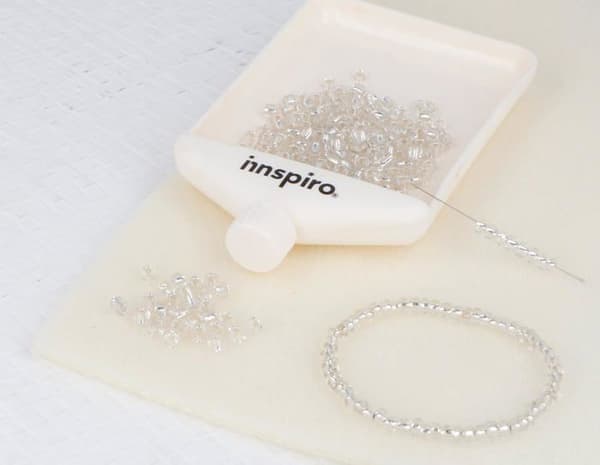 Innspiro - Z14300 - Transparent silvered round glass rocaille 3,8mm. 6/0 500gr.