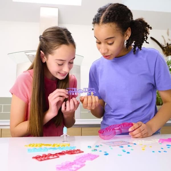 Aquabeads - Nail Studio Disney Princesses - Naglar som fastnar i vatten